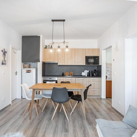 Mirabel Apartments Klinovec Loucna pod Klinovcem Luaran gambar